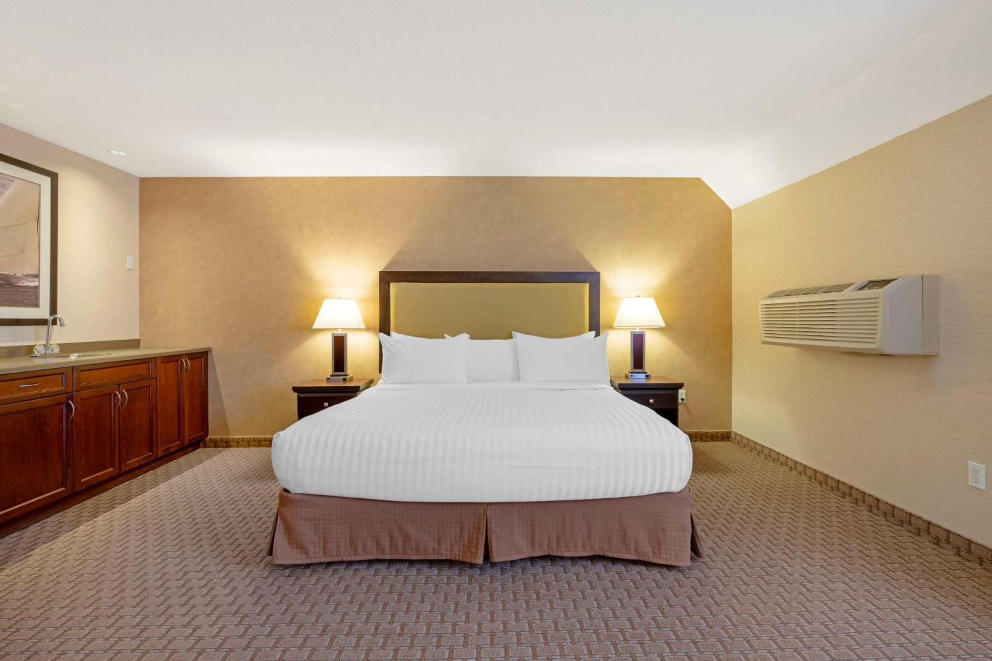 Best Western Plus Emerald Isle Hotel Sidney Kültér fotó